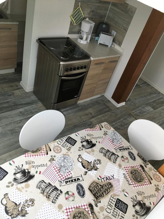 Velpke Penny Ferienwohnung מראה חיצוני תמונה